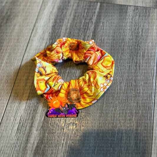 Honey Baker Scrunchie